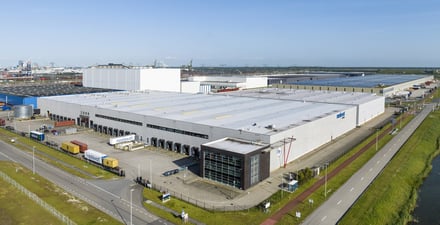 Neele-Vat realiseert veilige klimaatbeheersing voor farmaceutische opslag op Seveso-locatie — projectafbeelding 1